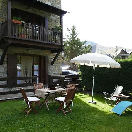 Escapatt Benasque Appartement Buitenkant foto